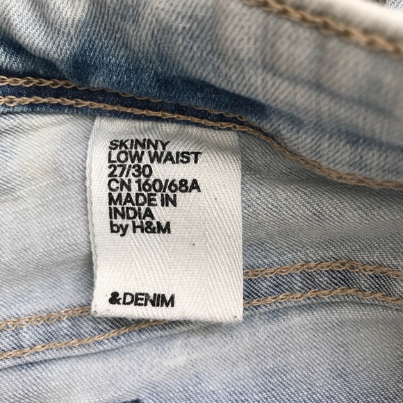 H&M denim // 27 (fit like 26) - Picture 4 of 5